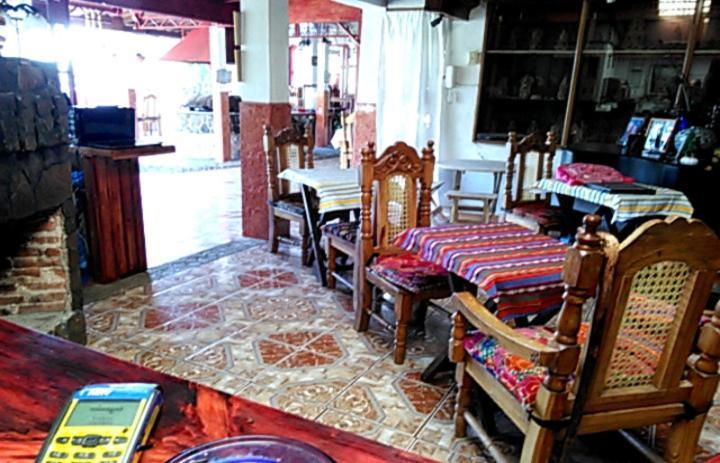 Hotel Nuestro Sueno Сан-Антонио-Палопо Экстерьер фото