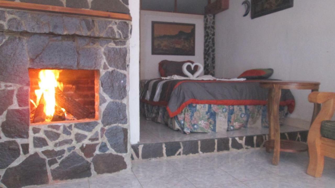Hotel Nuestro Sueno Сан-Антонио-Палопо Экстерьер фото